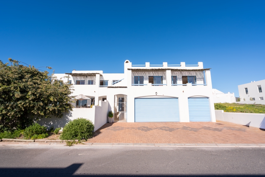 4 Bedroom Property for Sale in Paradise Beach Western Cape